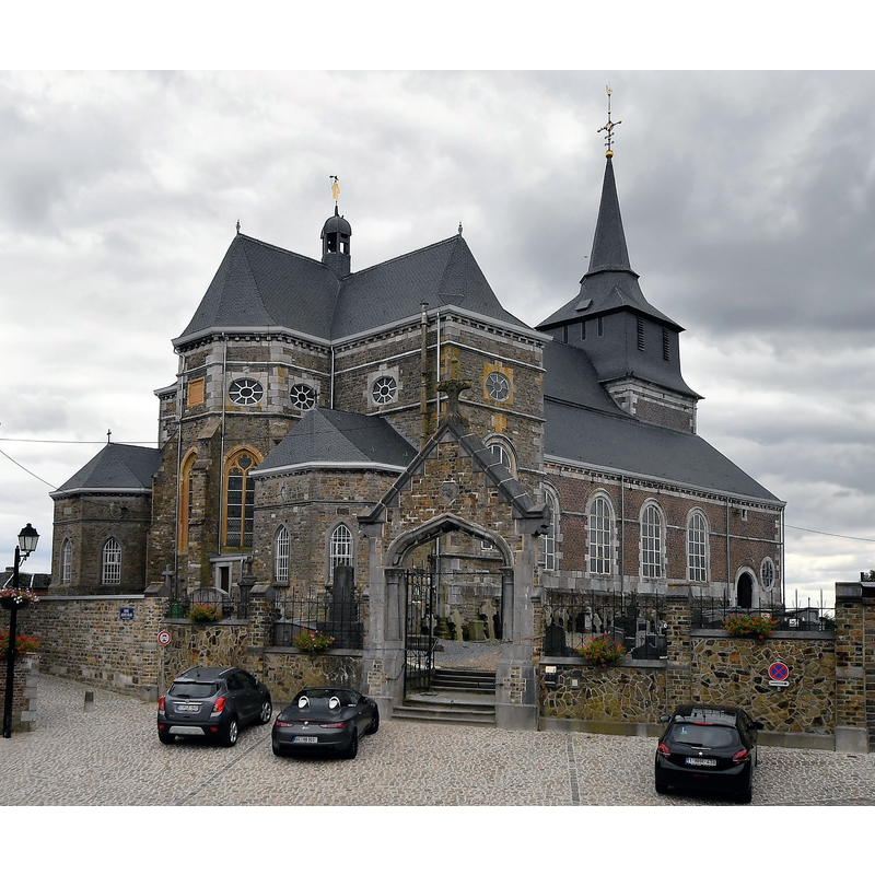Source caption: "Clermont - Église Saint-Jacques-le-Majeur - Außenansicht"