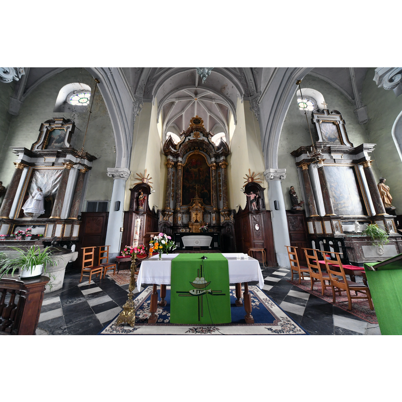 Source caption: "Clermont - Église Saint-Jacques-le-Majeur - Innenansicht"