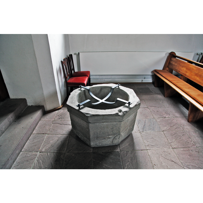 Source caption: "Evangelische Pfarrkirche Schöller, Schöllerweg in Wuppertal"