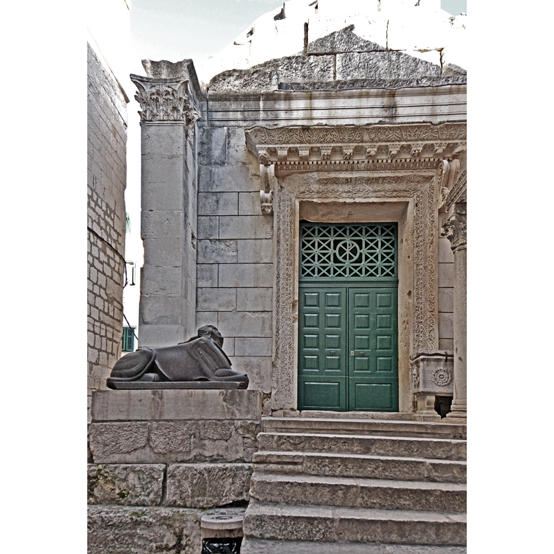 Source caption: "Temple of Jupiter"