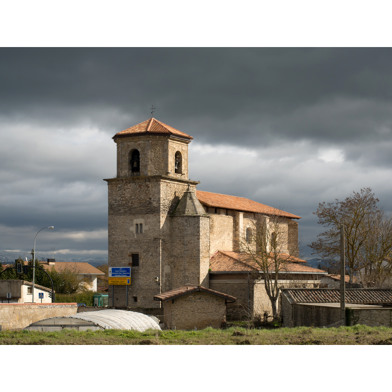 Source caption: "Iglesia de Elorriaga. Vitoria-Gasteiz, País Vasco, España"