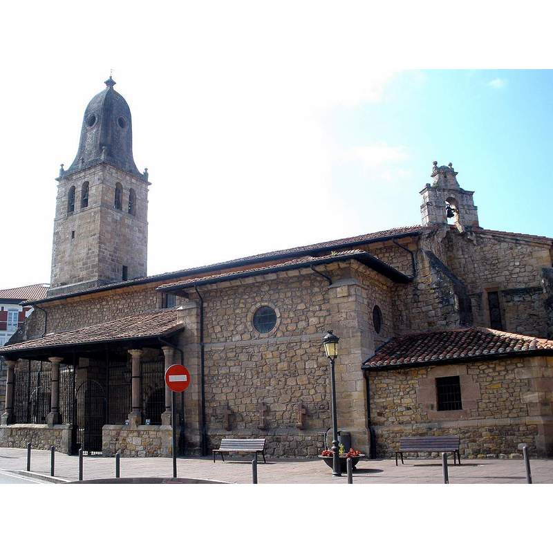 Source caption: "Cabezón de la Sal (Cantabria) - Iglesia de San Martin"