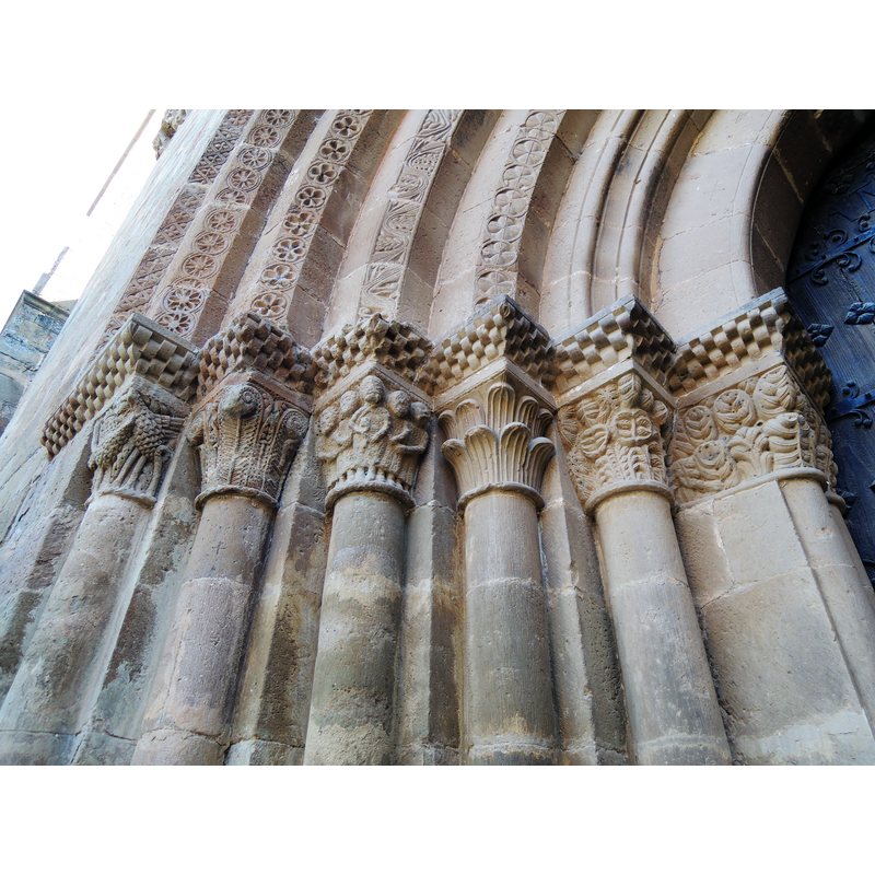 Source caption: "Monasterio de Santa María de Veruela"