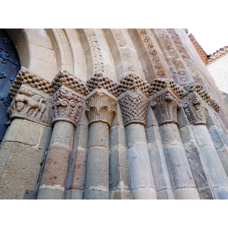 Source caption: "Monasterio de Santa María de Veruela"