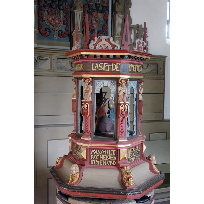 Source caption: "Erfde Marien Magdalenenkirche Taufdeckel"