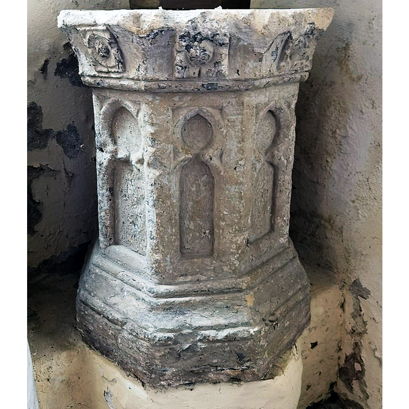 the base of a 15thC font? [cf. FontNotes]