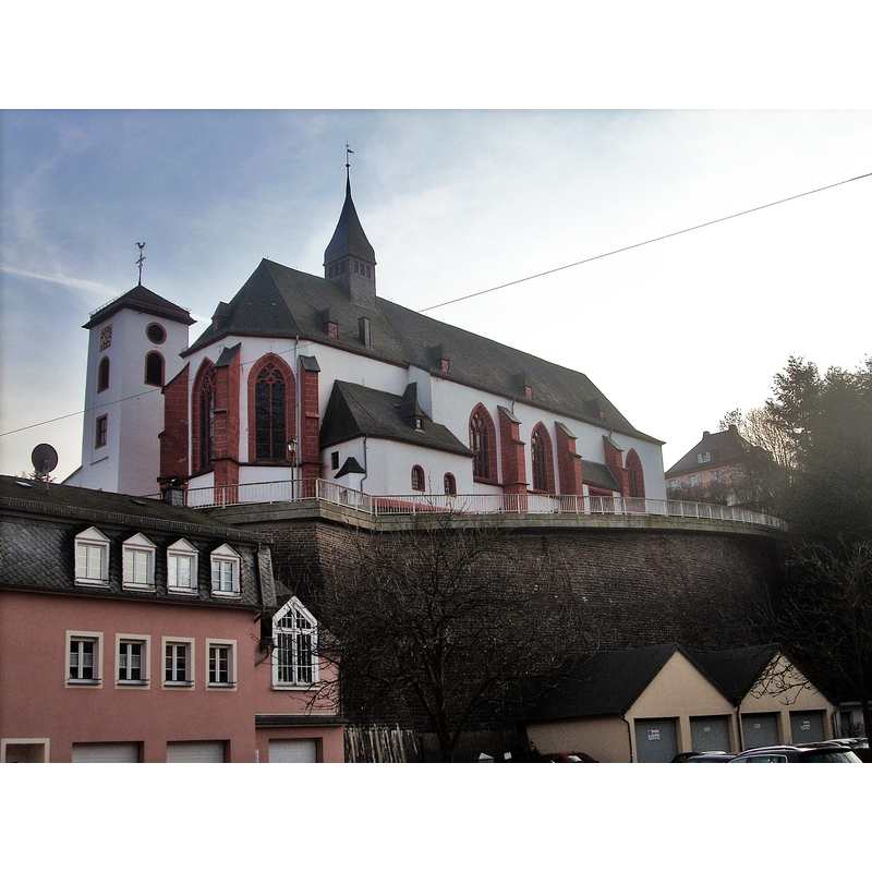 Source caption: "Neuerburg church"