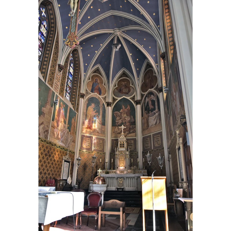 Source caption: "Sint-Martinuskerk (Burst) koor"