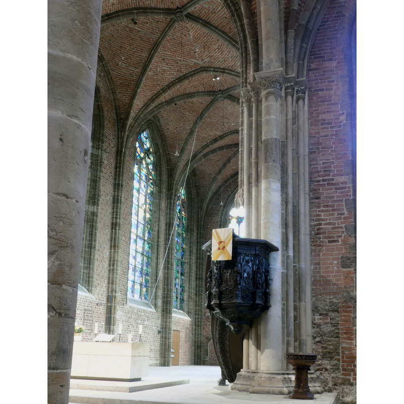 Source caption: "Liebfrauenkirche Bremen"