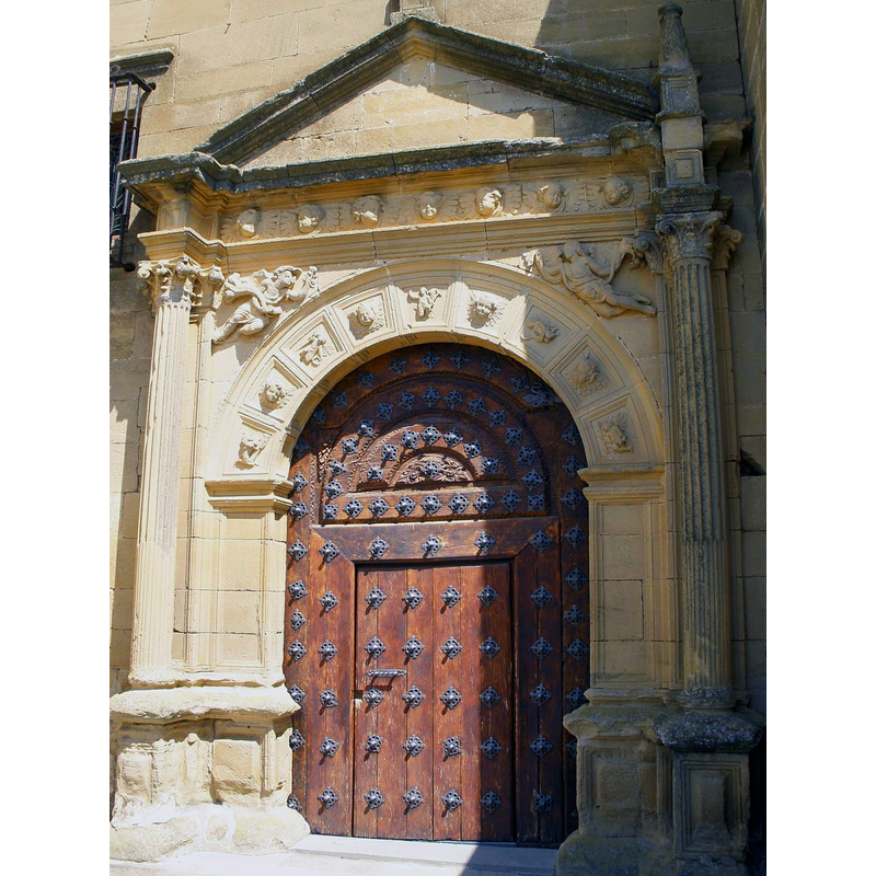 Source caption: "Iglesia de San Juan Bautista (Yécora, Álava)" -- the Renaissance portal