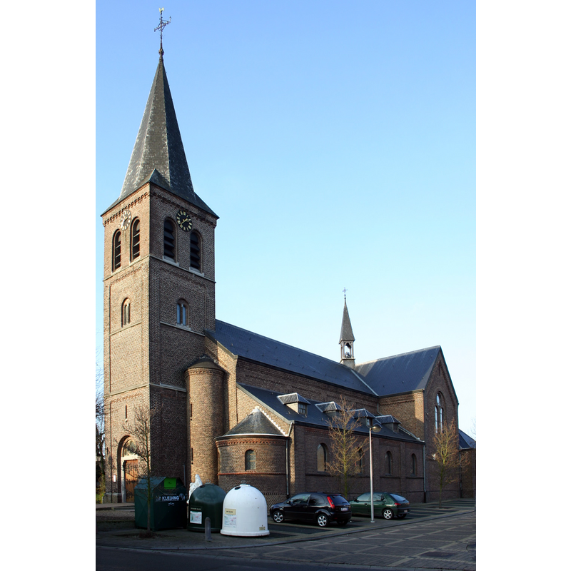 Source caption: "Kerk in Geistingen (Kinrooi, Belgium)"