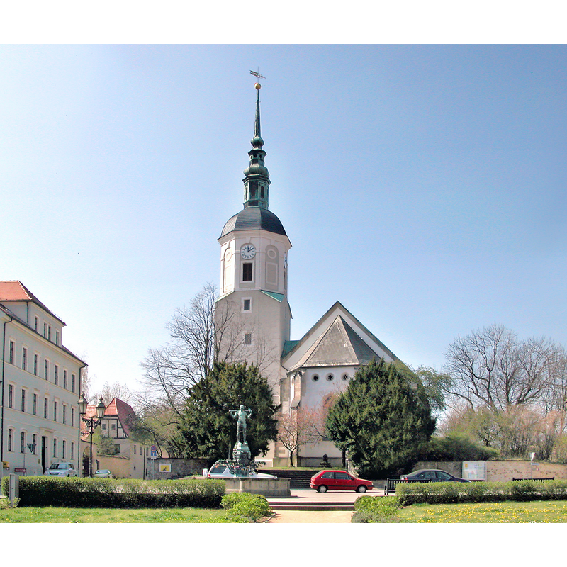 Source caption: 'Dohna: Marktplatz, Blick zur Stadtkirche St Marien"
