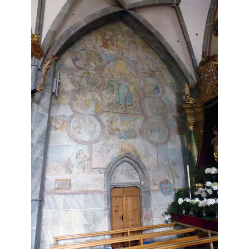 Source caption: "Fresko in der Pfarrkirche St. Katharina in Schluderns, restauriert 1922 von Cassian Dapoz"