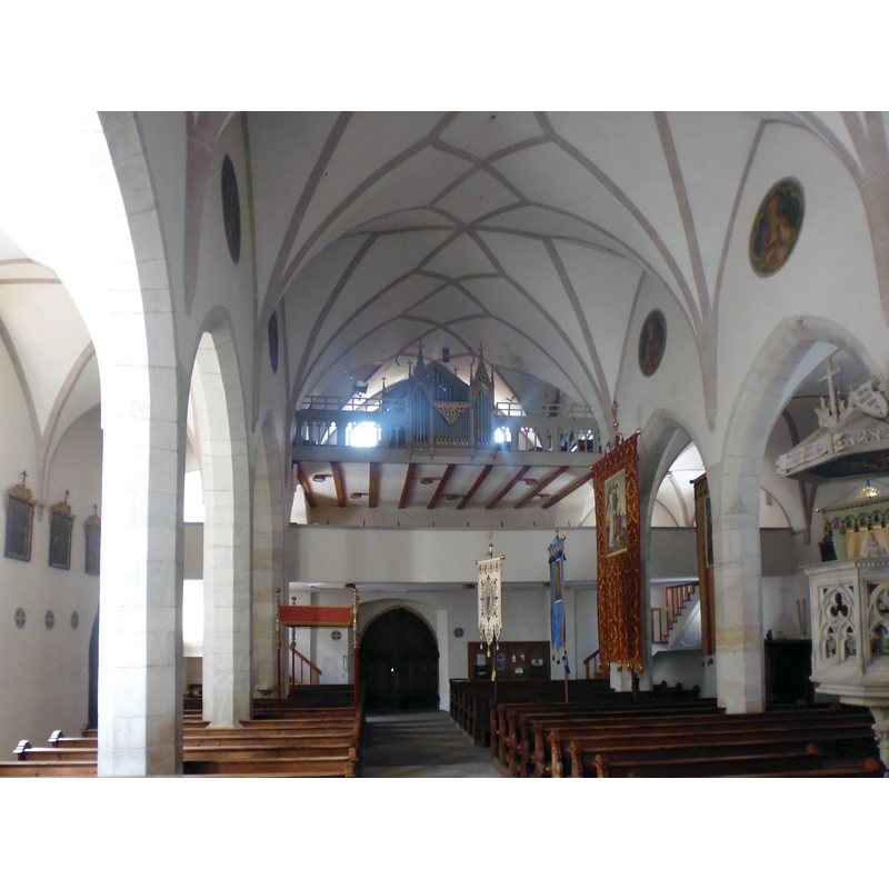 Source caption: "St Peter und Paul in Latsch"
