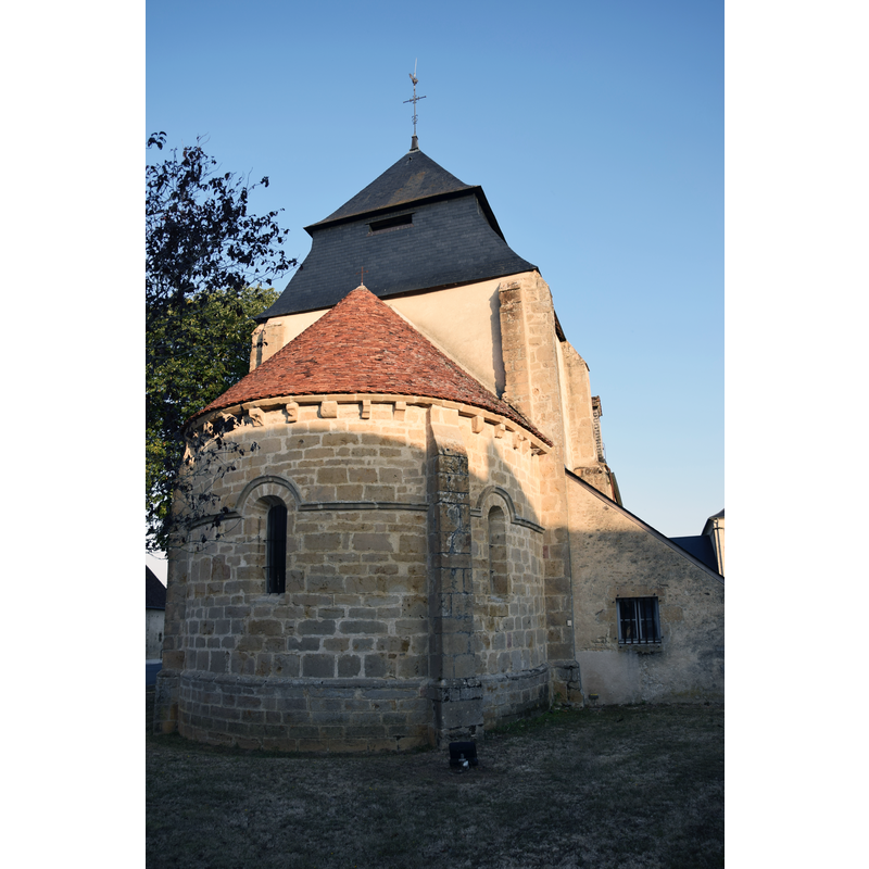 Source caption: "Église Saint-Sulpice de Mornay-Berry"