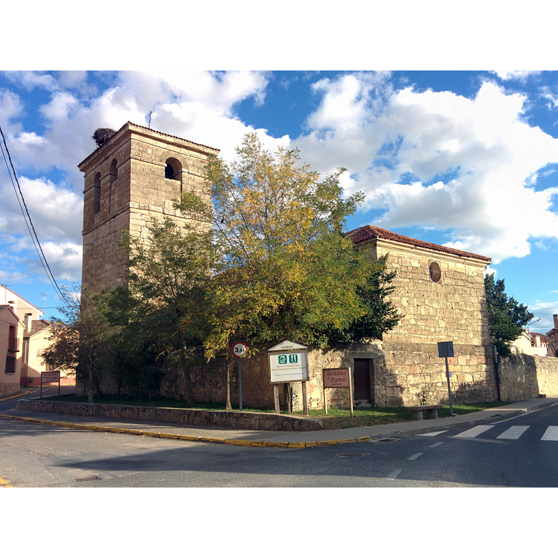 Source caption: " Iglesia de San Pedro, Espirdo (Segovia, España)"