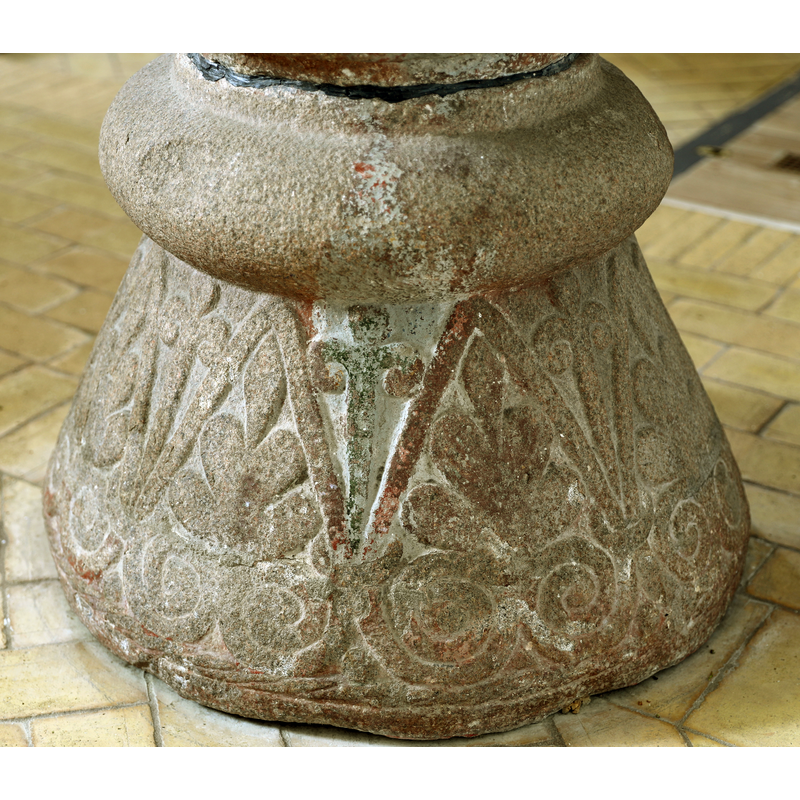 old(?) paint remaining on one of the floral motifs