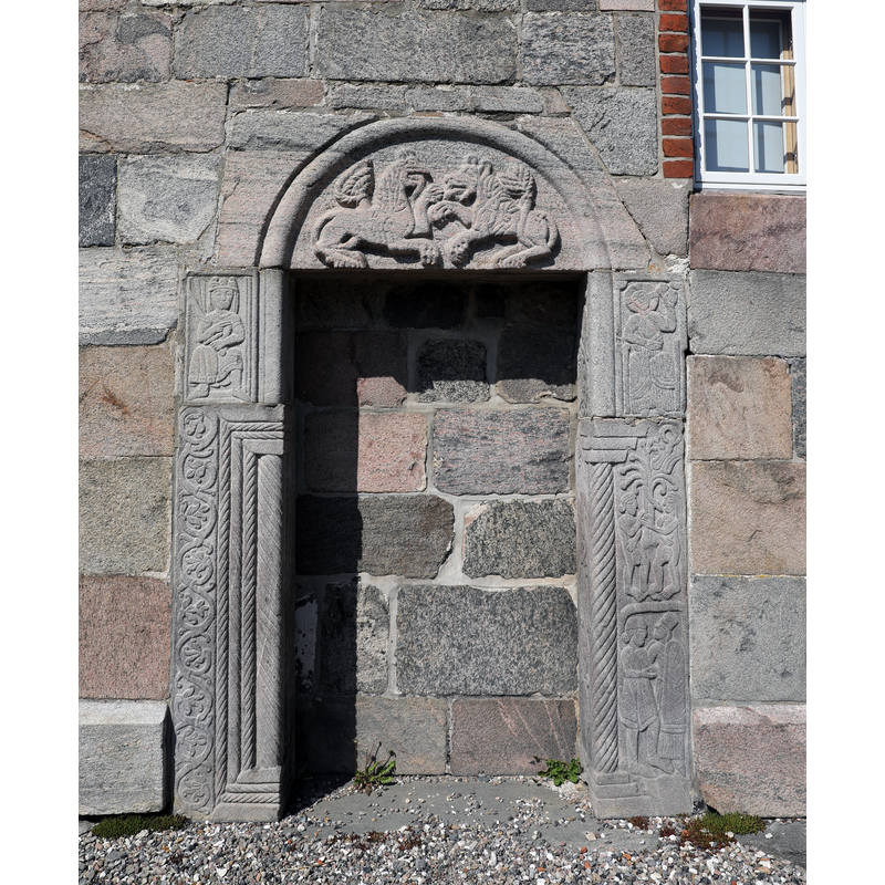 originally opening into the chancel on the south side; now vlocked