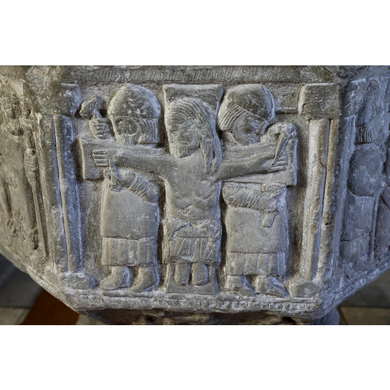 showing: Crucifixion
