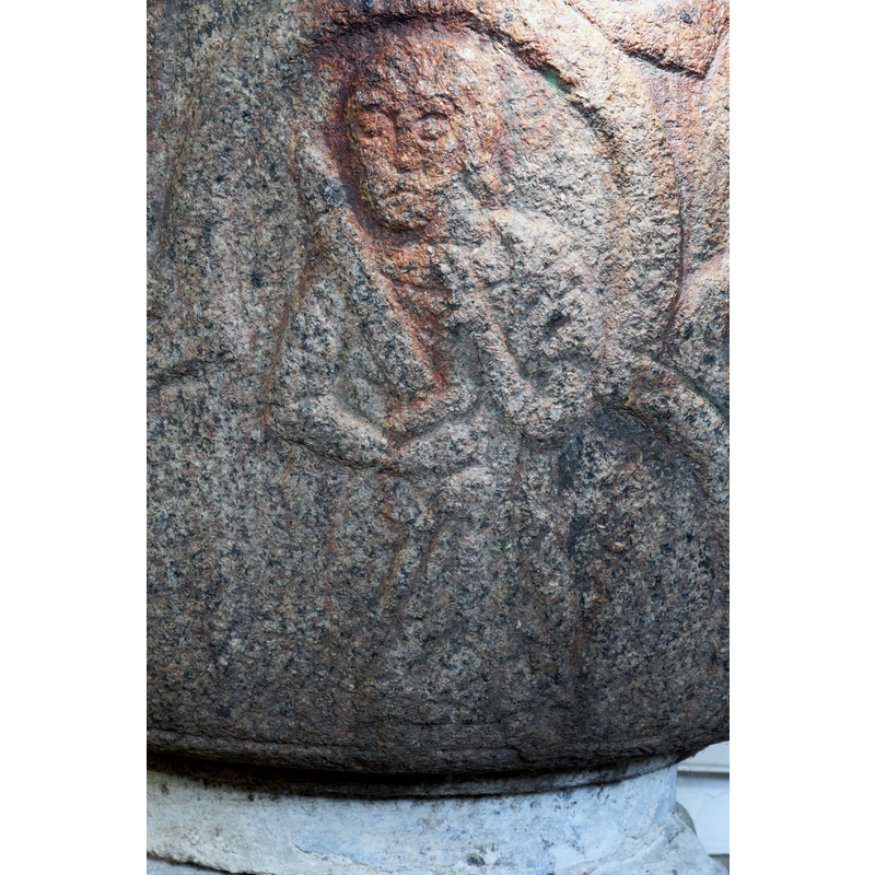unlike the other one also on the basin side this one has the left hand raised showing two fingers