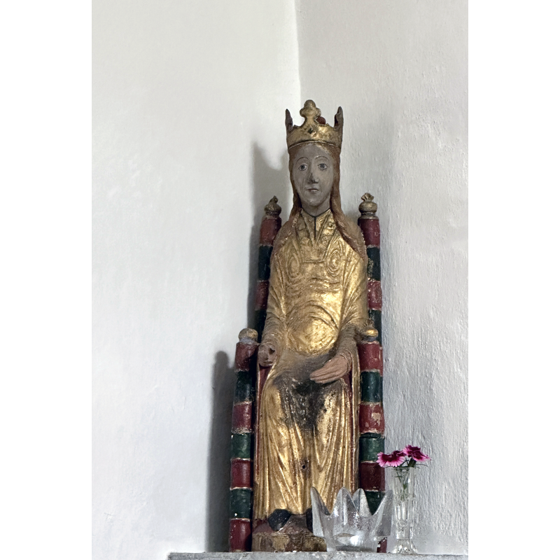 the now childless Madonna of Viklau: a replica of the oiriginal in the Visby Fornsal