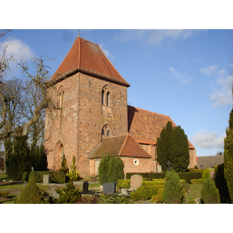 Source caption: "Kirche in Groß Brütz, Landkreis Nordwestmecklenburg, Mecklenburg-Vorpommern, Deutschland"
