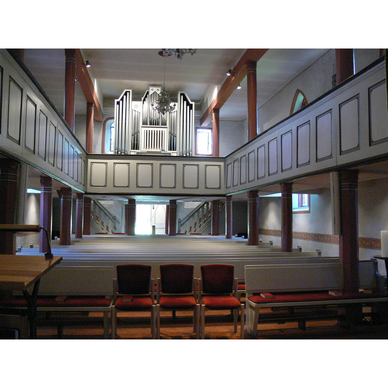 Source caption: "Das Kirchenschiff der ev. Kirche Fronhausen"
