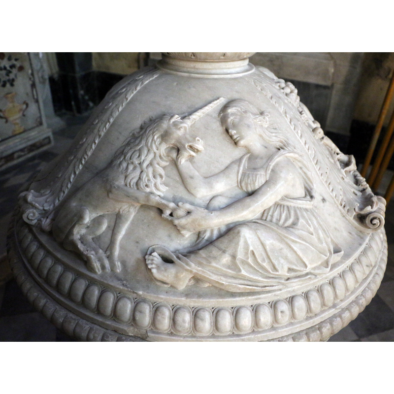 Source caption: "Santi Lorenzo e Barbara (Seravezza) [...] Donato benti, fonte battesimale, [...] vergine con unicorno"