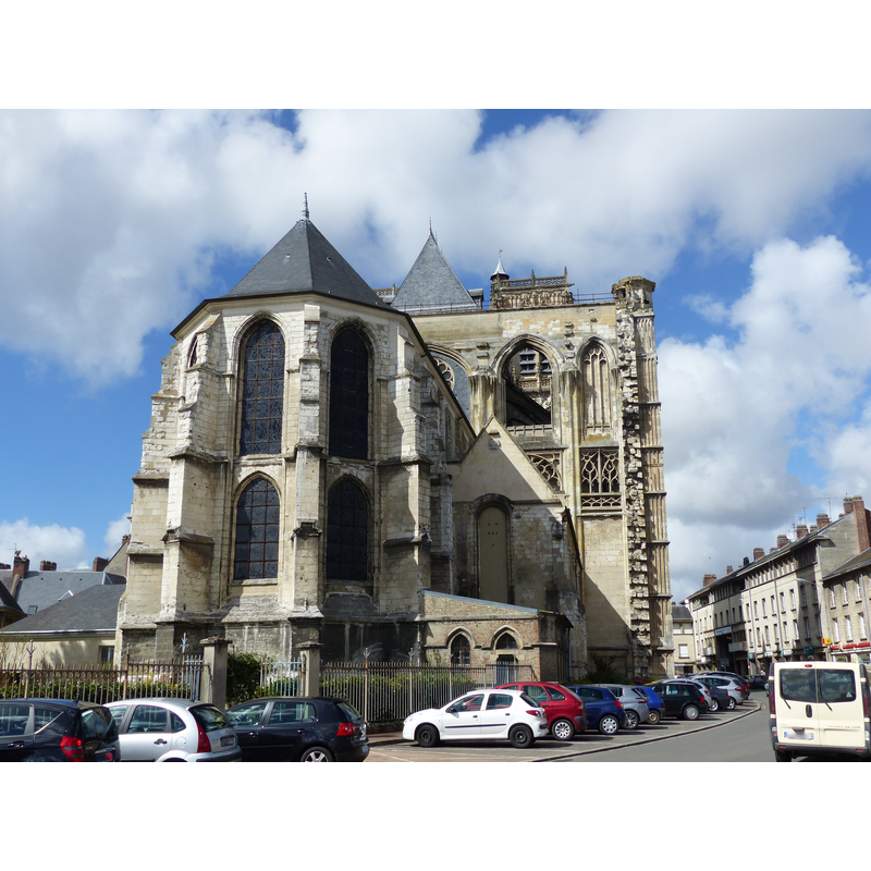 Source caption: "Abbeville - Eglise Saint-Vulfran - Parvis Saint-Vulfran - ancienne Collégiale"
