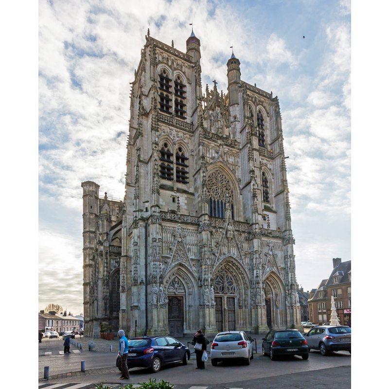 Source caption: "Église Saint-Vulfran d'Abbeville"