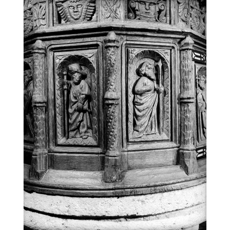 Source caption: "Détail. Panneaux sculptés. Saint Jacques et saint Thomas."