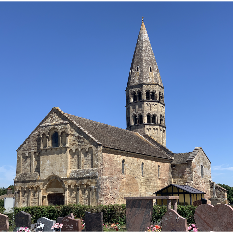 Source caption: "Église Saint-André de Saint-André-de-Bâgé."