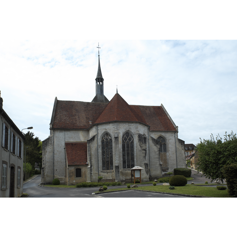 Source caption: "Kirche Notre-Dame-de-la-Nativité in Bérulle im Département Aube (Champagne-Ardenne/Frankreich), Chorhaupt"