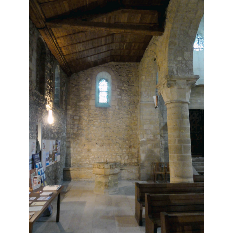 Source caption: "Mantes-la-Jolie (78), église Sainte-Anne de Gassicourt, bas-côté sud, vue vers l'ouest"