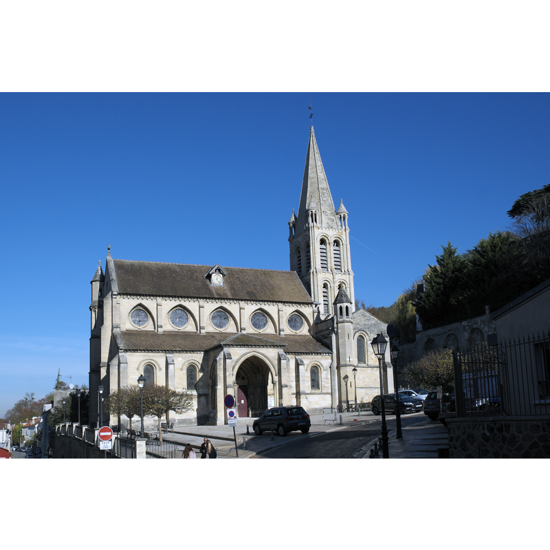 Source caption: "Bougival Église Notre-Dame"