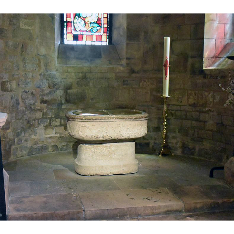 Source caption: "Fonts baptismaux"