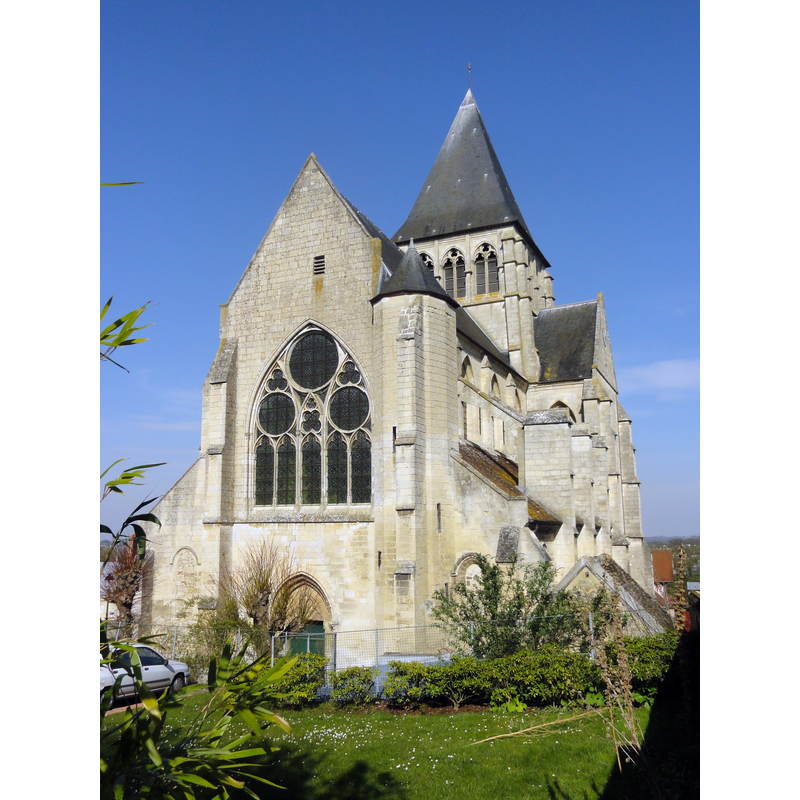 Source caption: "Agnetz (60), église Saint-Léger, vue depuis le sud-ouest"