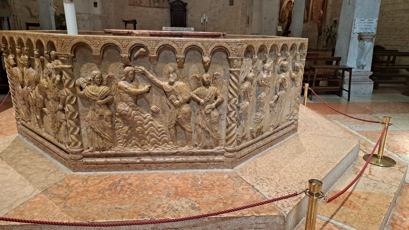 Main image for Verona No. 1 / San Giovanni in Fonte