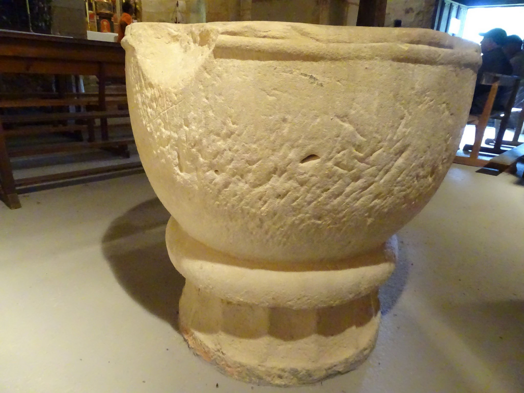 showing the damage to the upper rim area