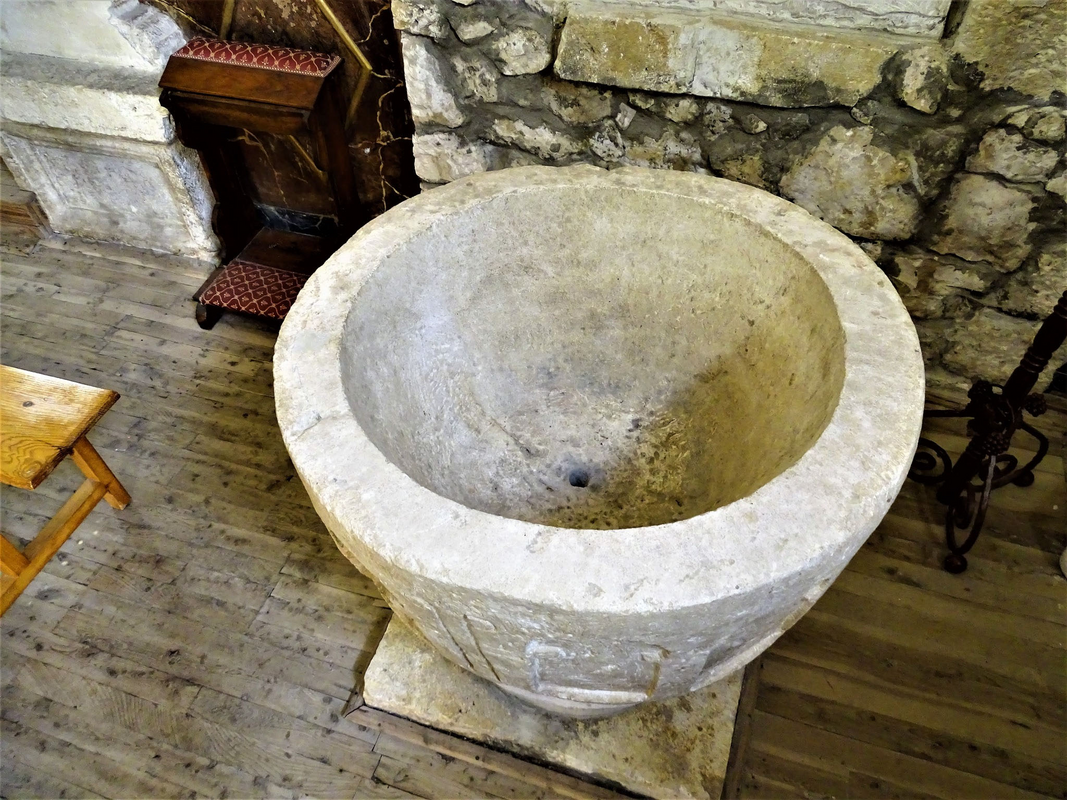 Main image for Tubilla del Lago / Touella