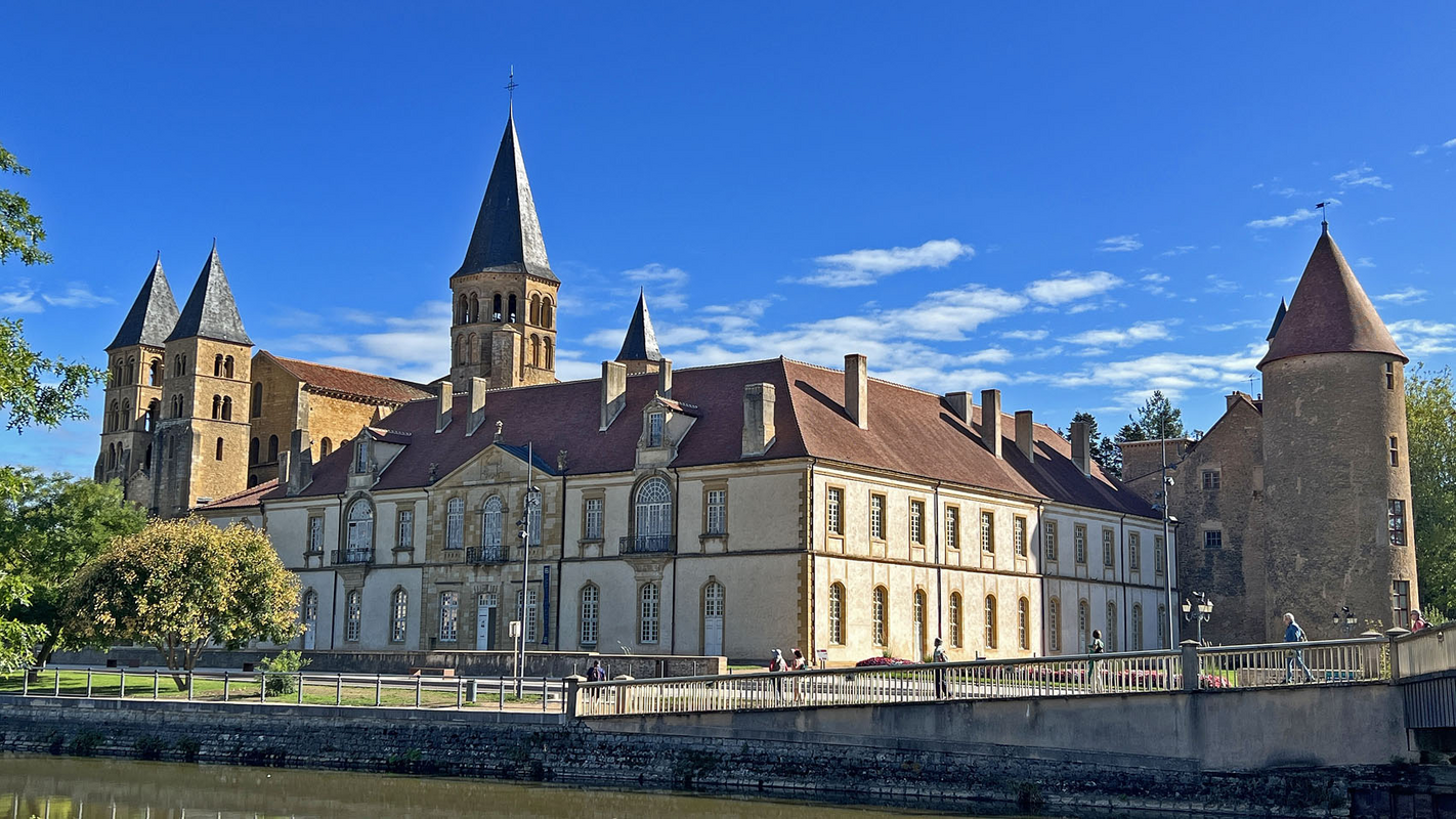 Main image for Paray-le-Monial