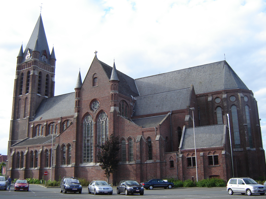 "Sint-Martinuskerk in Avelgem / Church of Saint Martin in Avelgem, West Flanders, Belgium."