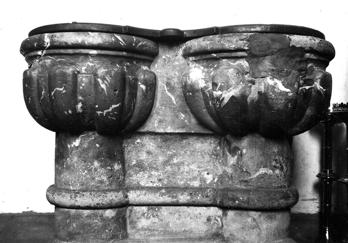 showing the old flat covers in 1943