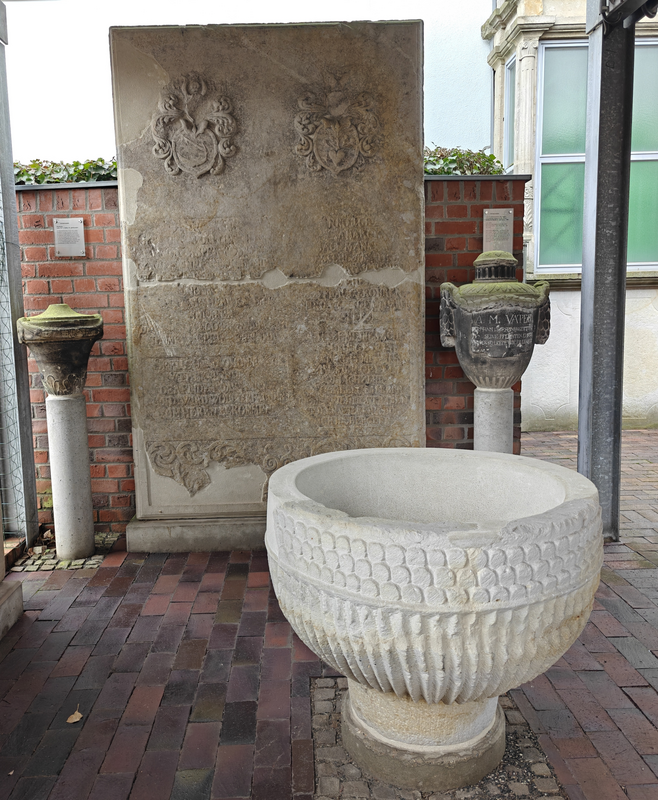 "Nienburg Lapidarium / Лапидарий Нинбурга"