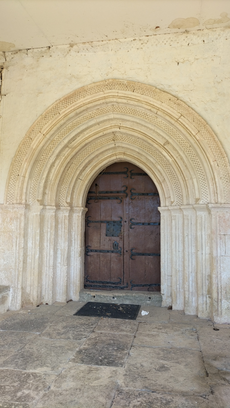 "Txintxetru (Araba) Santa Eulalia eliza"