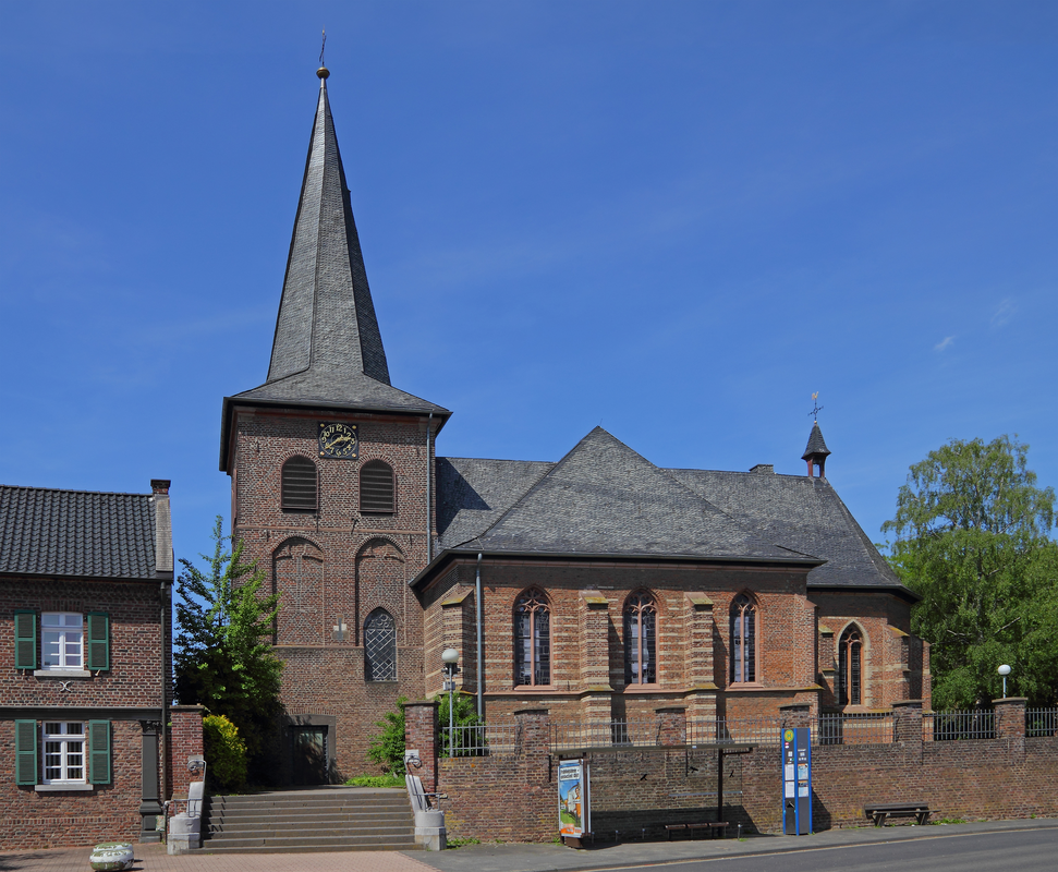 "Kerpen-Sindorf, Kirche St. Ulrich"
