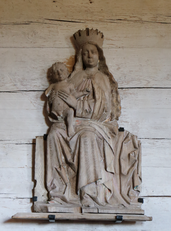 "Granhults kyrka.Madonna skuren i ek.Sengotiskt arbete från omkring 1475 / Granhult Church.Madonna picture cut from oak.Late Gothic work from about 1475"