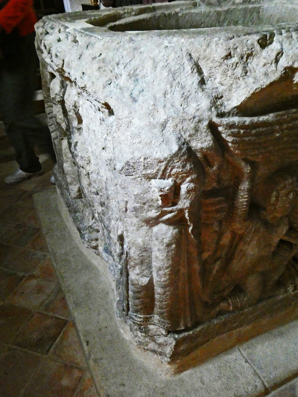 showing the large damaged upper corner