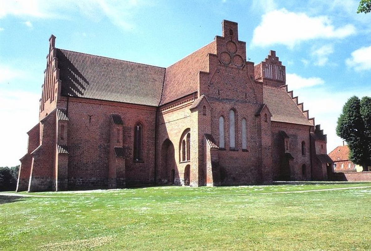 "Herlufsholms Kirke i Danmark. Herlufsholm kirke"