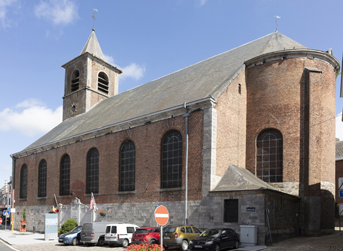 "Église Saint-Servais. Beaumont. Hainaut. Belgium. Extérieur. Parish church (Église Saint-Servais). Exterior."